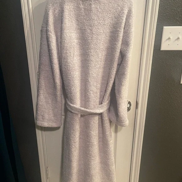Barefoot Dreams Cozy Gray Robe - Picture 2 of 3